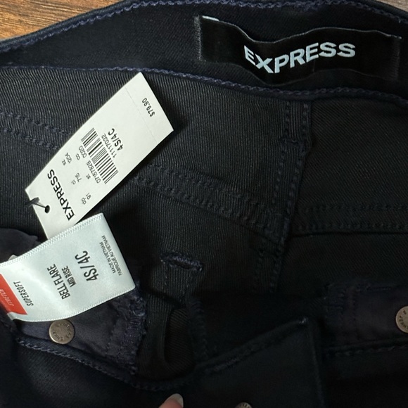✨Express MidRise Stretch Supersoft Bell Flare Jean NWT - Picture 10 of 12